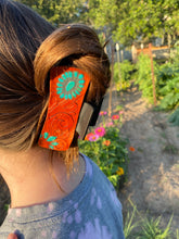 Load image into Gallery viewer, Conch/Deck of Cards Claw Clip - OOPS